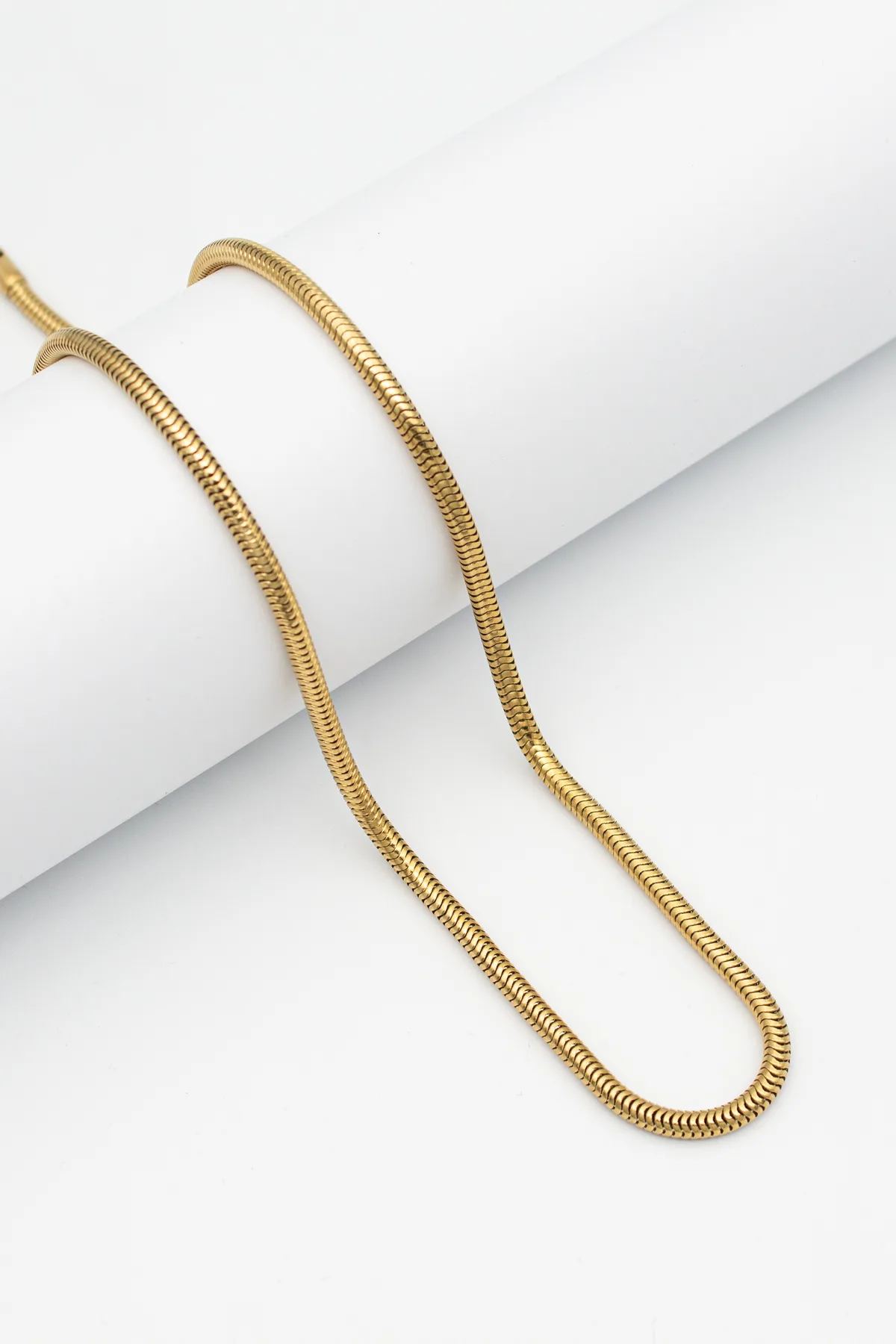 Yuvarlak Yılan Paslanmaz Çelik İtalyan Zincir Kolye - Altın Renk - 70 cm - 4 mm Kalınlık