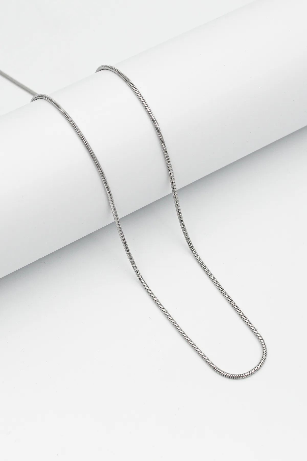 Yuvarlak Yılan Paslanmaz Çelik İtalyan Zincir Kolye - Gümüş Renk - 50 cm - 2 mm Kalınlık