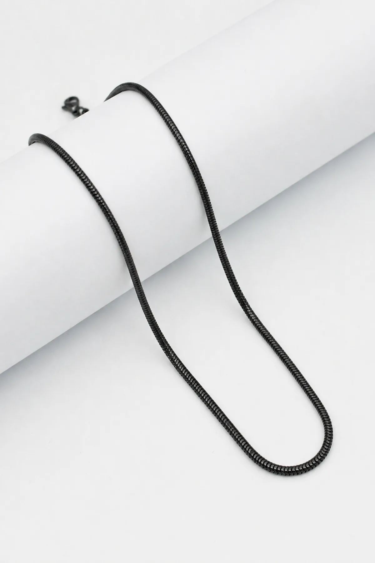 Yuvarlak Yılan Paslanmaz Çelik İtalyan Zincir Kolye - Siyah Renk - 70 cm - 3 mm Kalınlık